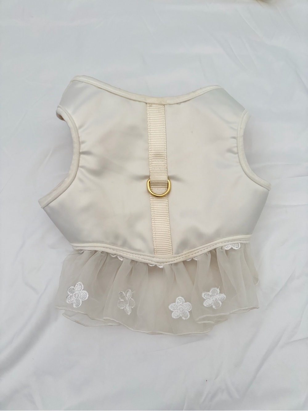 Top Paw Cream Floral Tulle Peplum Tank